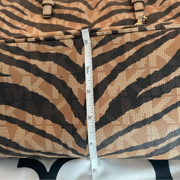 Michael Michael Kors Bags Authentic Michael Kors Large Tiger-Print Tote - Picture 10 of 10